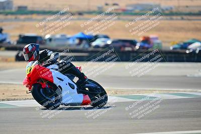 media/Oct-25-2025-2WTD (Sat) [[1e4a1f2fa2]]/A Group/Session 2 (Chicane 1 and Turn 5)/